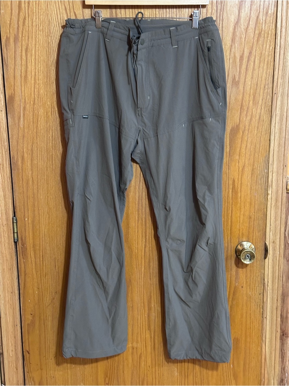 Howler Brothers Men's Cargo Pants in Olive sz 38-34